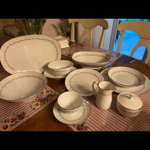 Kenmark fine China 12 servings bowls milk sugar